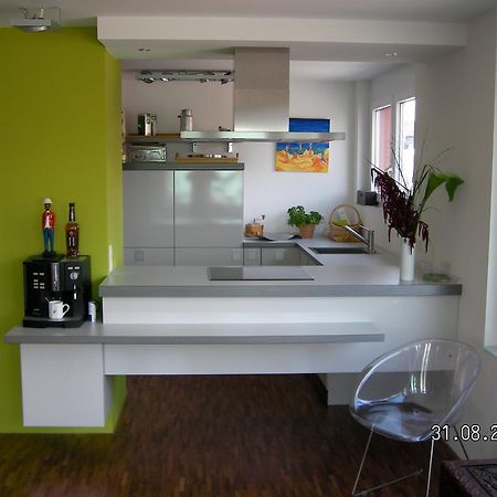 Appartement Am Salamanderpark Kornwestheim Oda fotoğraf